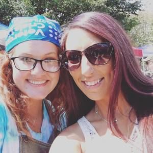 Meet your Posher, Stephanie